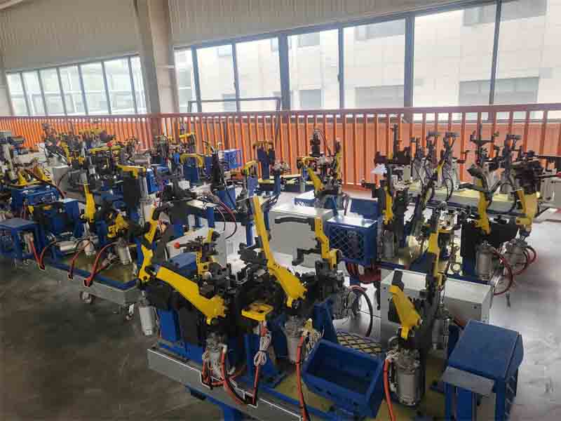 汽車(chē)地板電阻點(diǎn)焊夾具